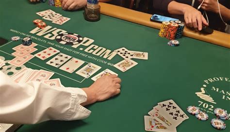 what is pot limit omaha